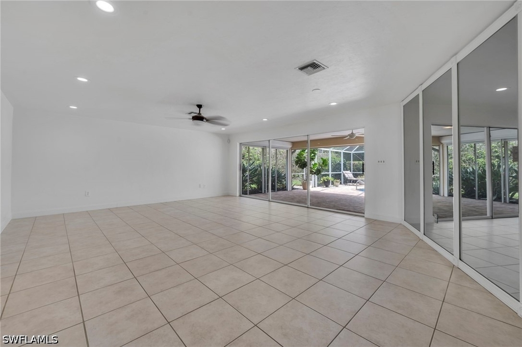 656 Binnacle Drive - Photo 3