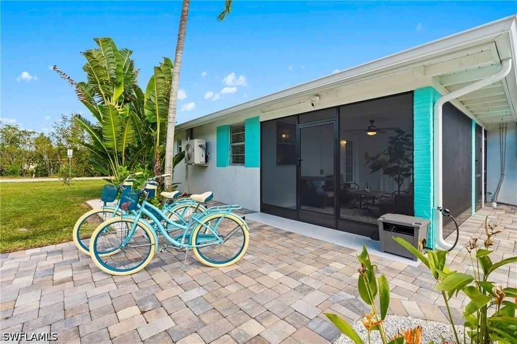 2134 Palm Street - Photo 1