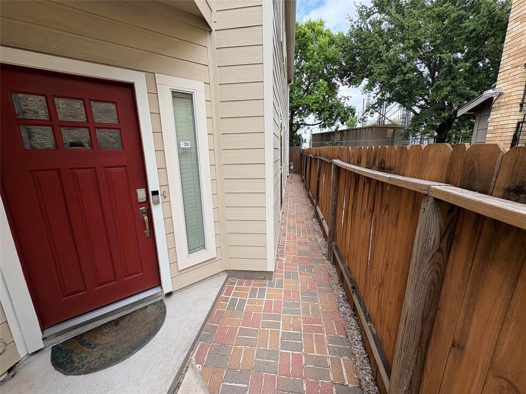 2209 Alabama Street - Photo 4
