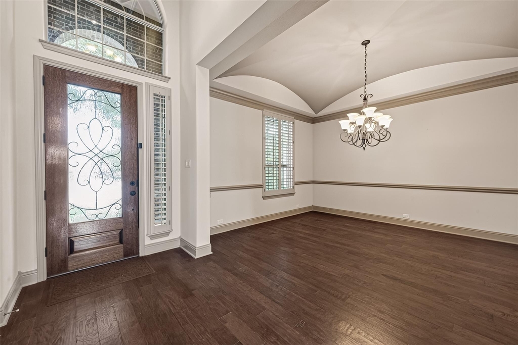 27411 Manor Falls Lane - Photo 4