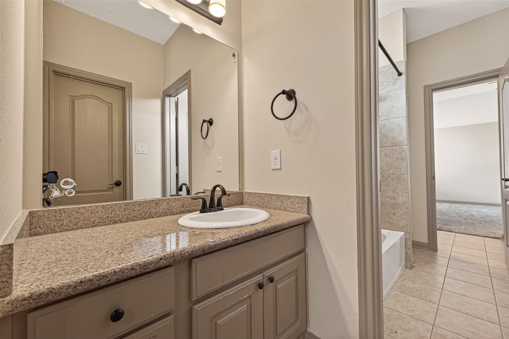 27411 Manor Falls Lane - Photo 33