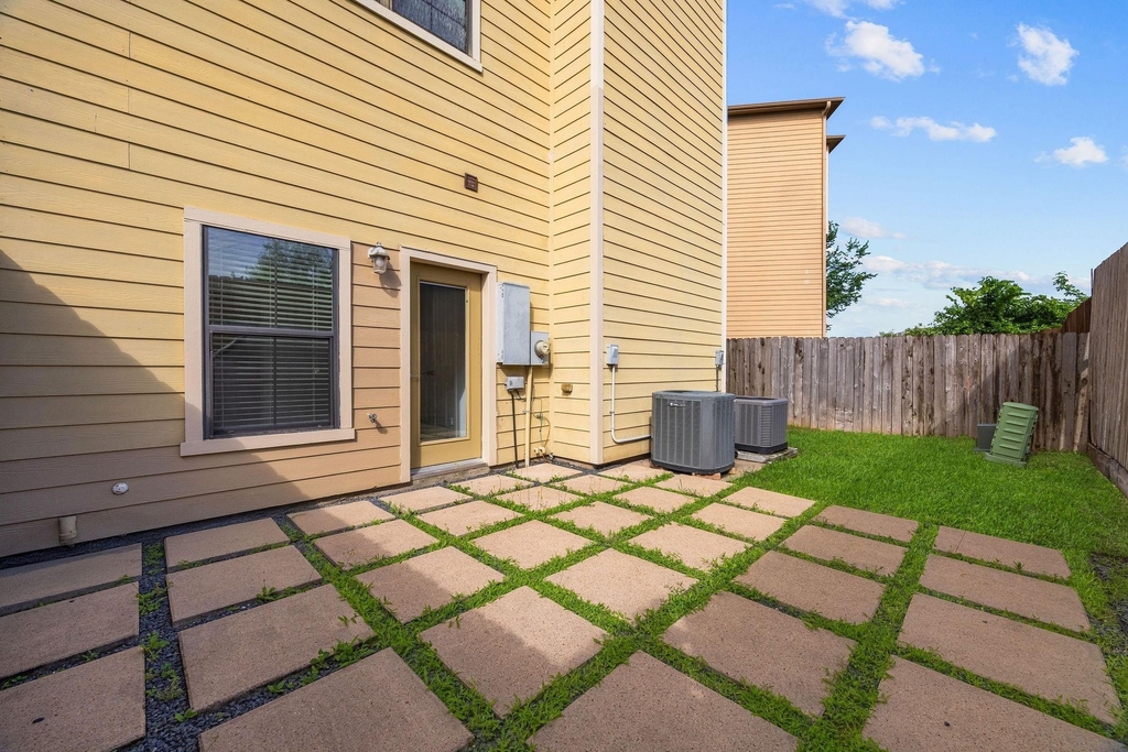 1146 Hempstead Villa Lane - Photo 1