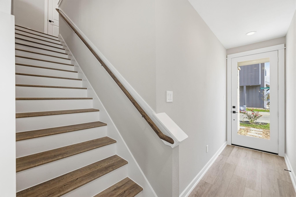 11303 Stonework Grove Lane - Photo 3