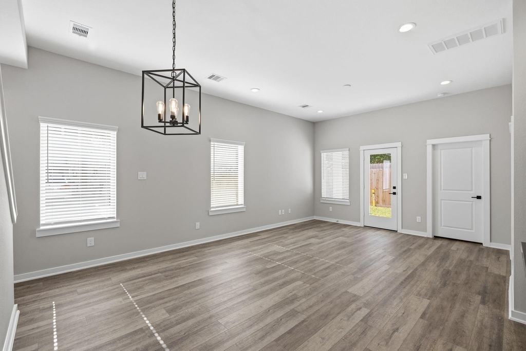 11303 Stonework Grove Lane - Photo 8
