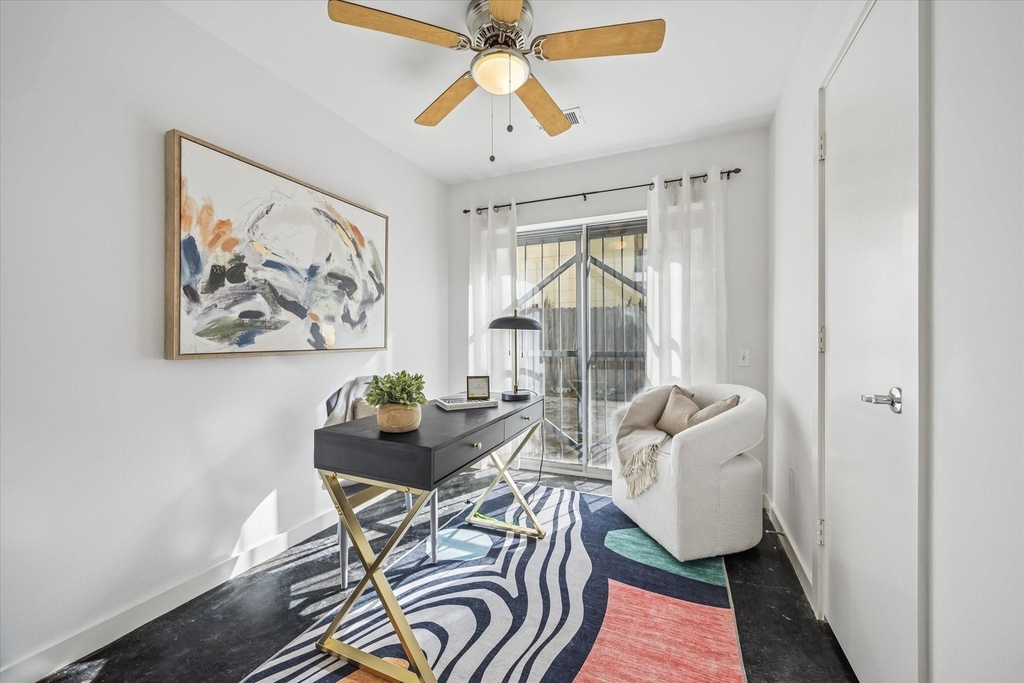 2508 Calumet Street - Photo 23