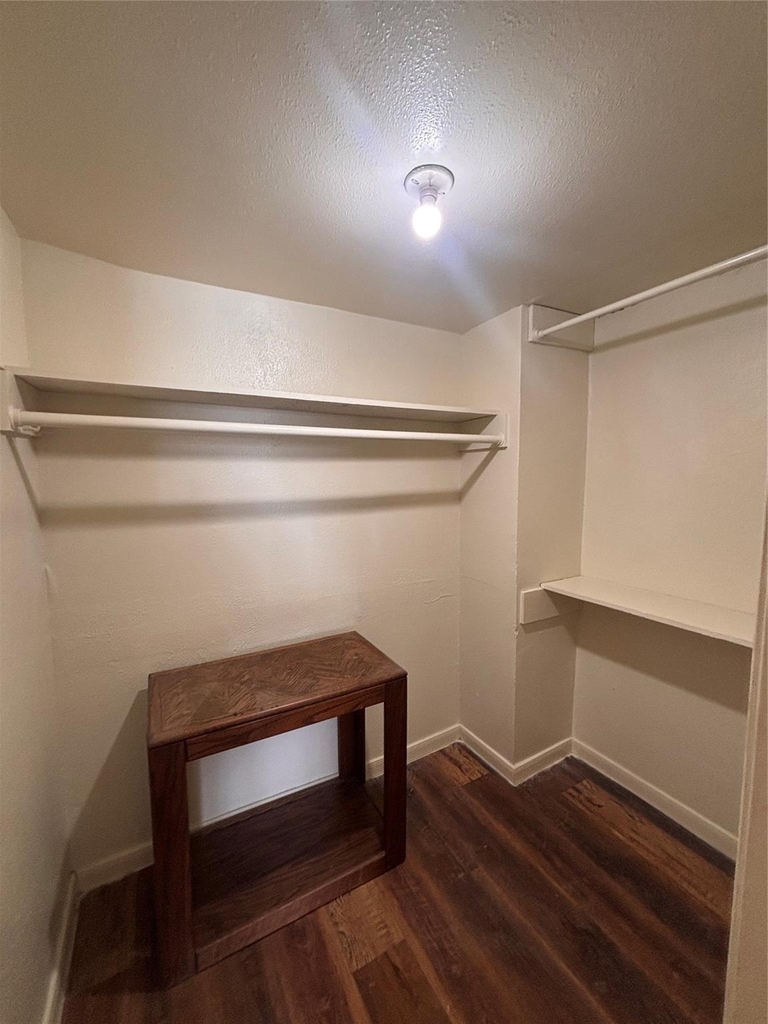 2110 Wilcrest Drive - Photo 18