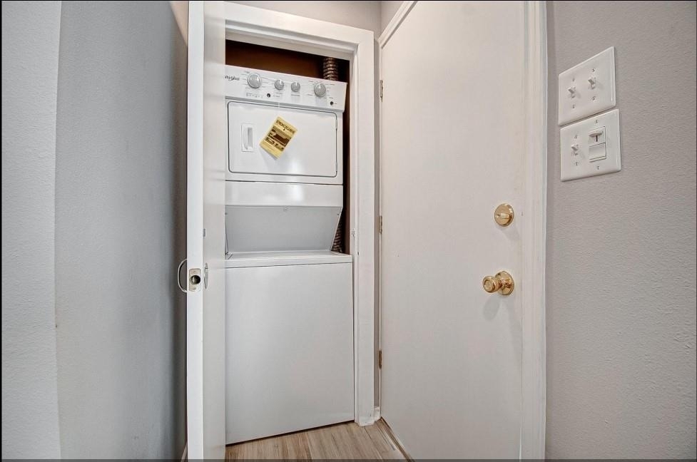 1903 Commonwealth Street - Photo 2