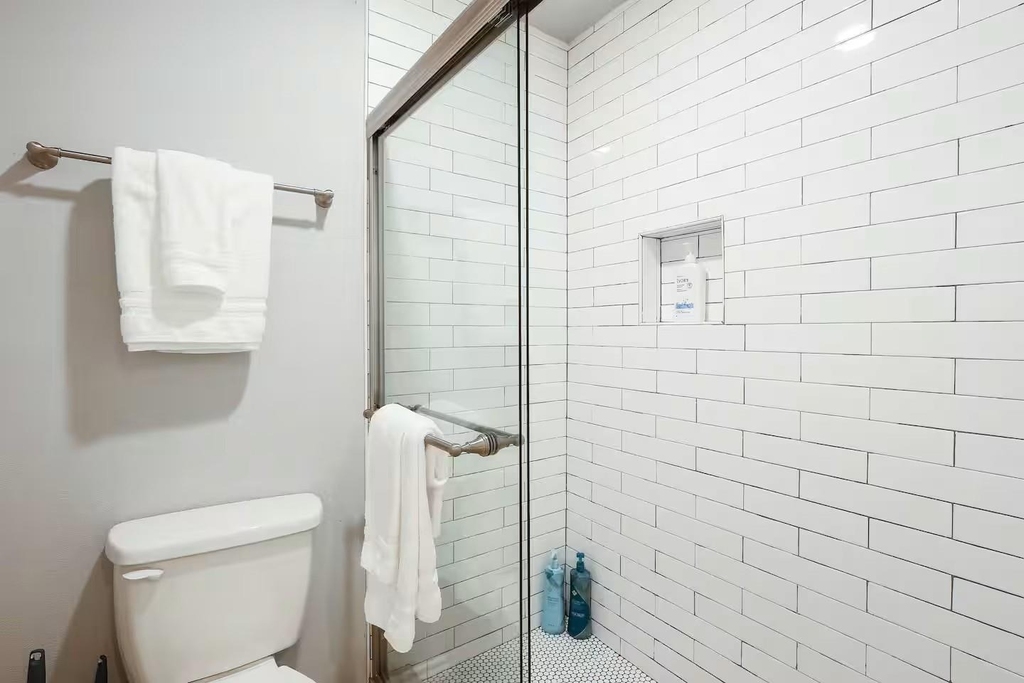 1903 Commonwealth Street - Photo 6