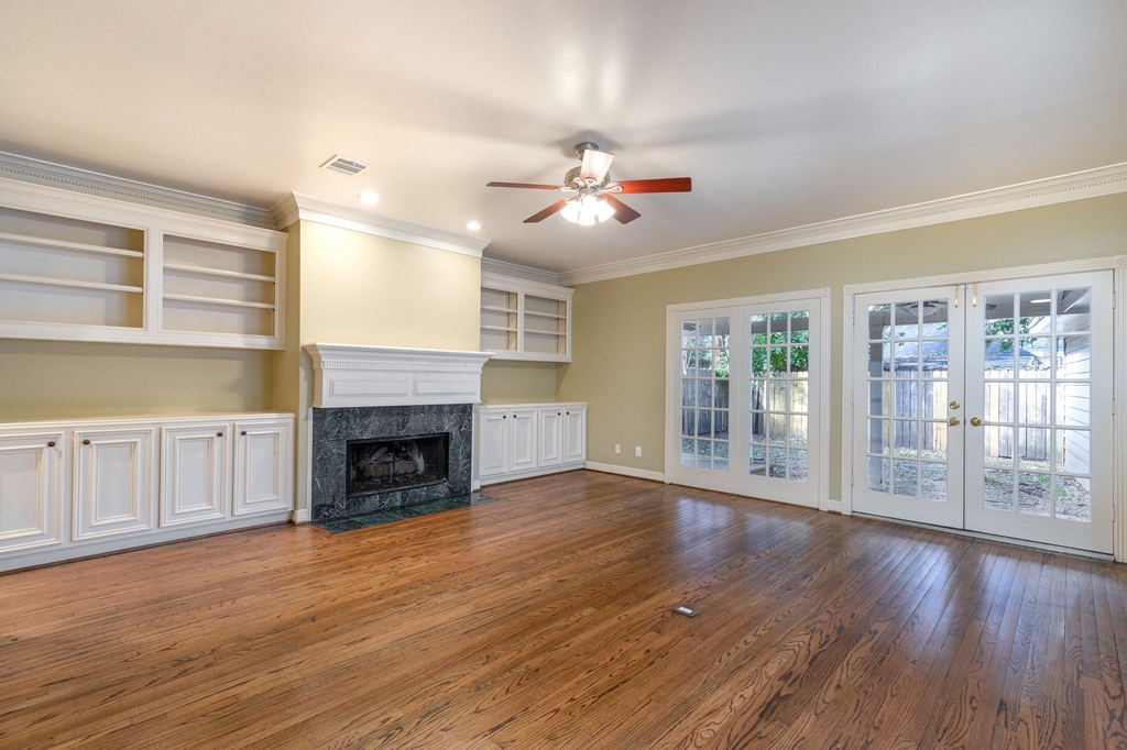 4418 Jane Street - Photo 5