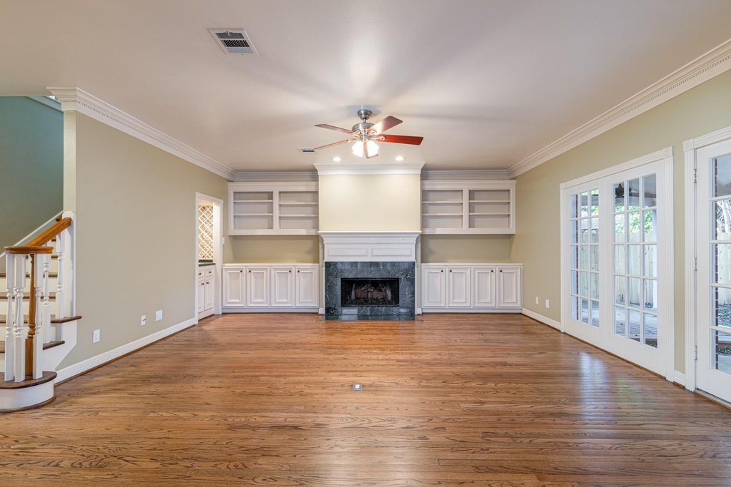 4418 Jane Street - Photo 7