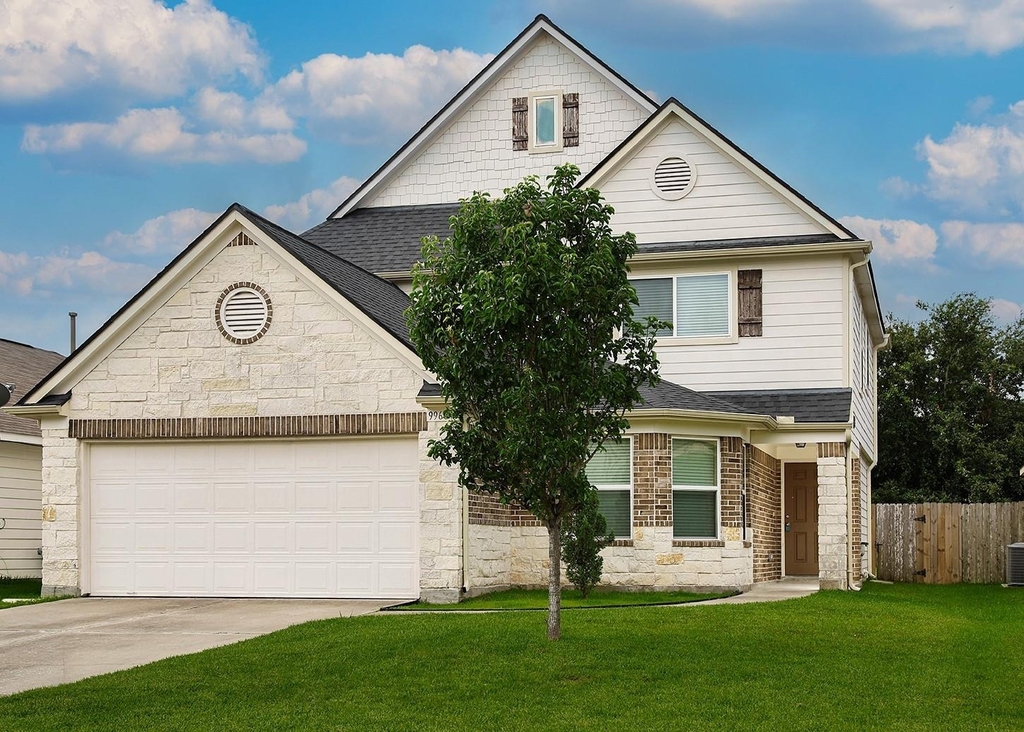 9960 Hyacinth Way - Photo 0