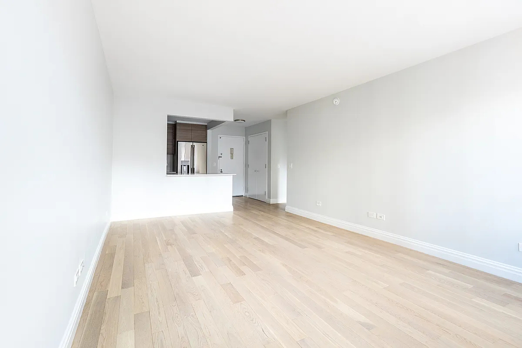 West 48th Street, New York, NY 10019 - Photo 1