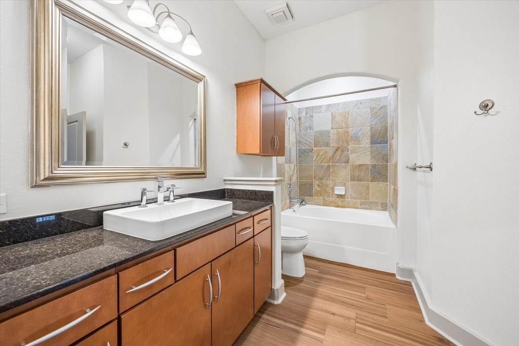 1901 Post Oak Boulevard - Photo 15