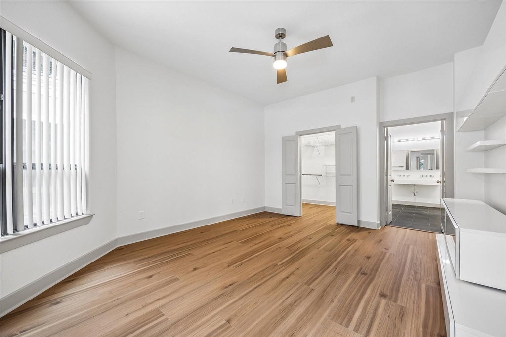 1901 Post Oak Boulevard - Photo 9
