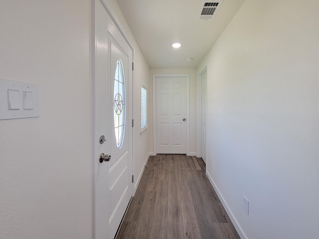 413 S Market Street - Photo 1