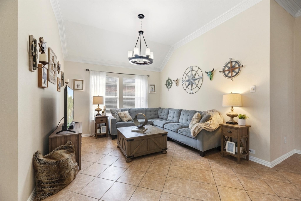 12323 E Elizabeth Shore Loop - Photo 11