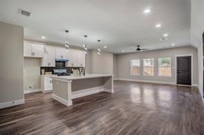 8119 Venus Street - Photo 2