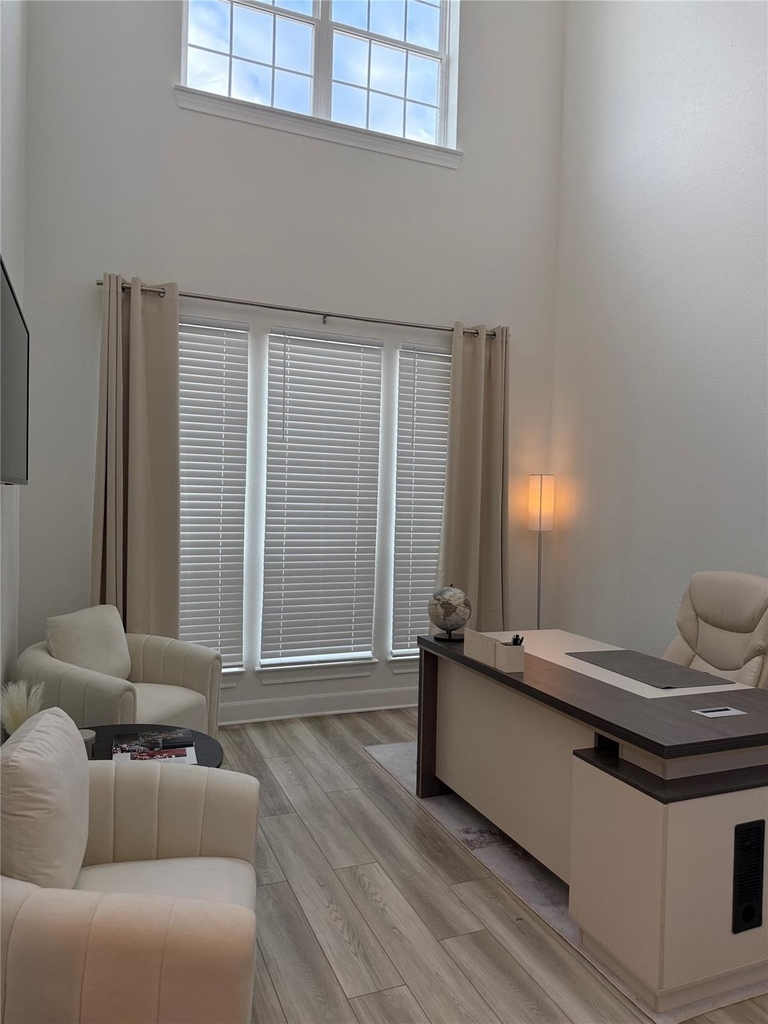 5012 Great Oaks Drive - Photo 4