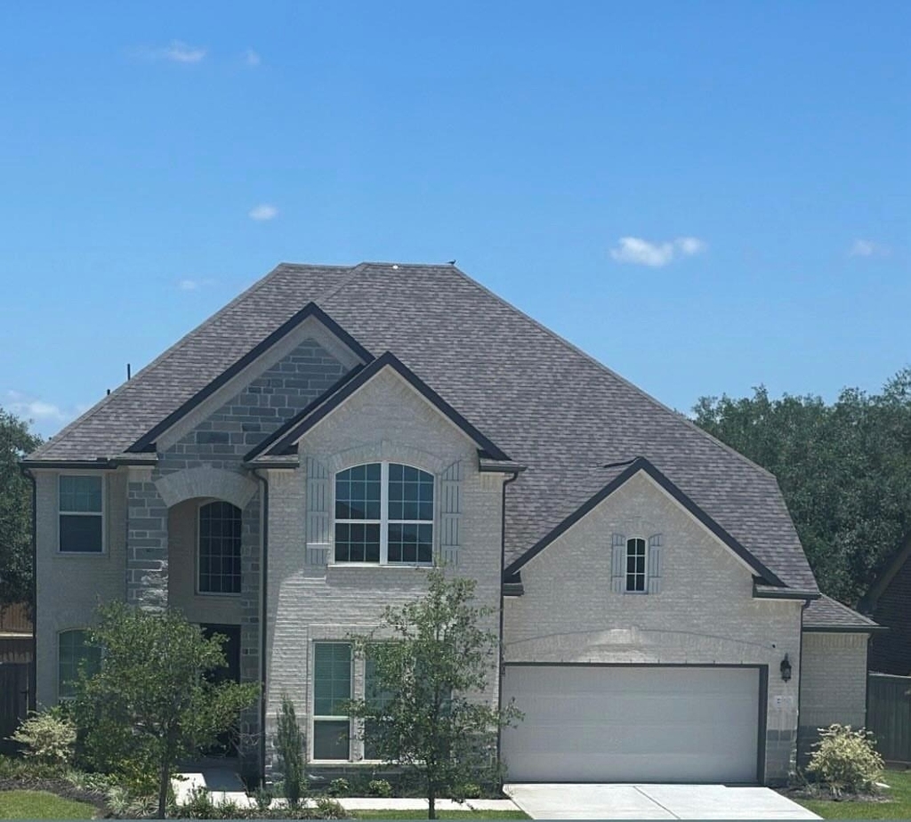 5012 Great Oaks Drive - Photo 0