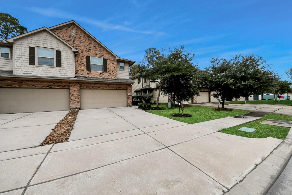16130 Beachside Place - Photo 3