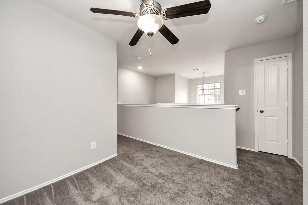 16130 Beachside Place - Photo 26
