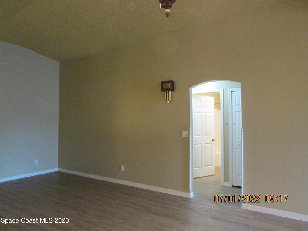 700 Benton Drive - Photo 7