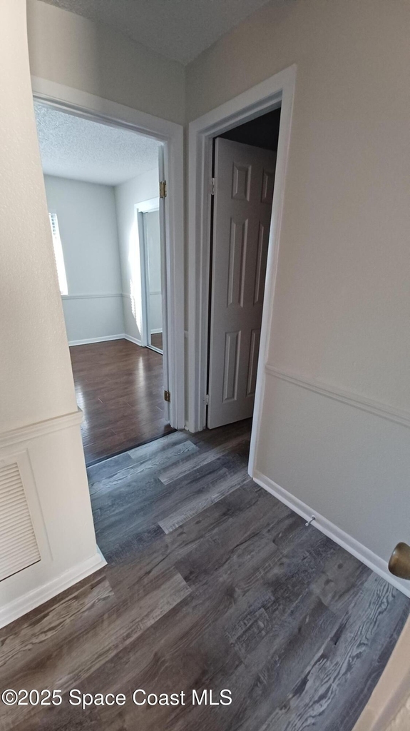 214 San Juan Circle - Photo 8