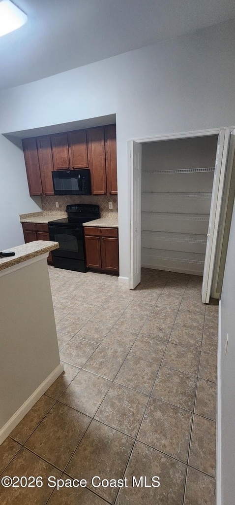 4047 Meander Place - Photo 8