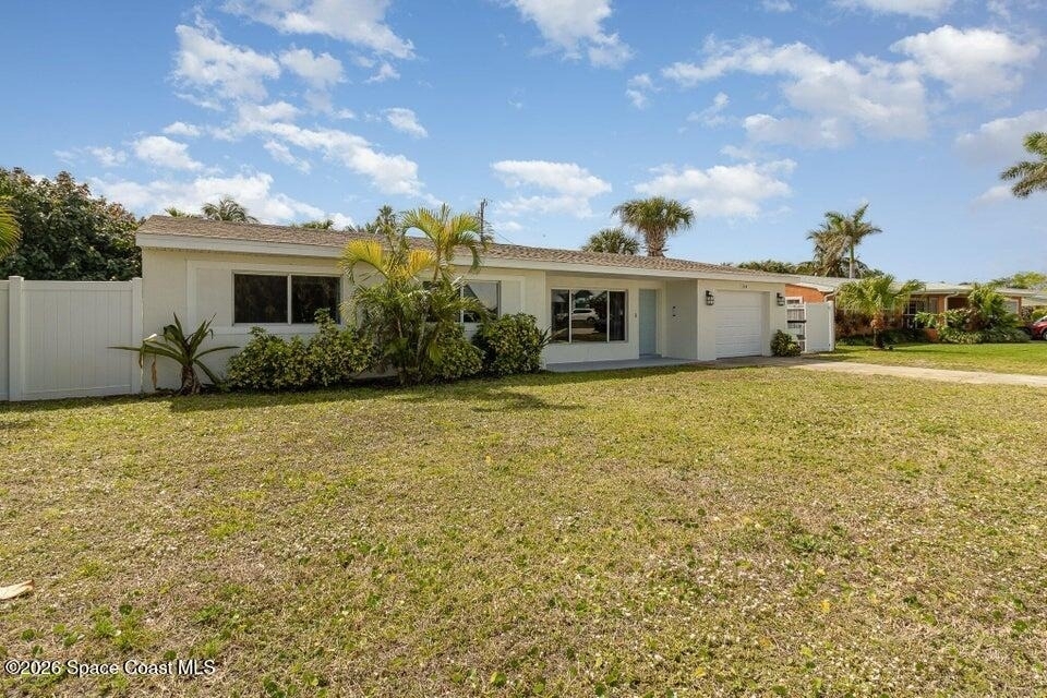 239 Glenwood Avenue - Photo 2
