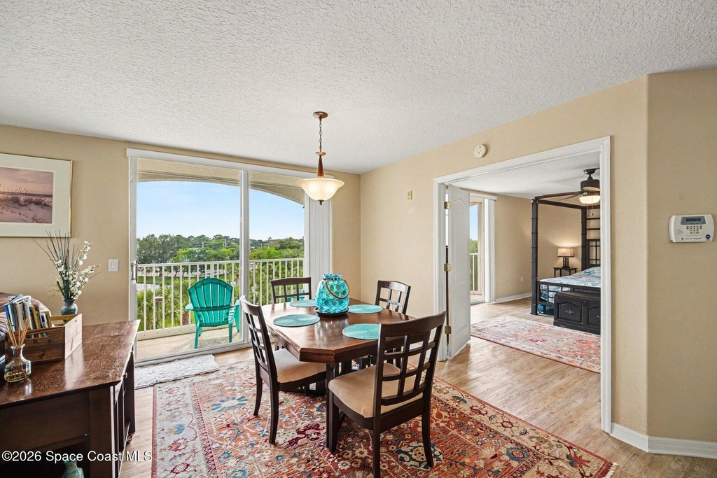 820 Del Rio Way - Photo 6
