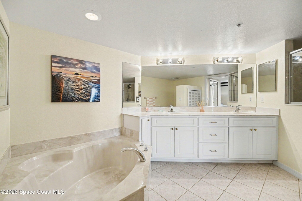 820 Del Rio Way - Photo 8