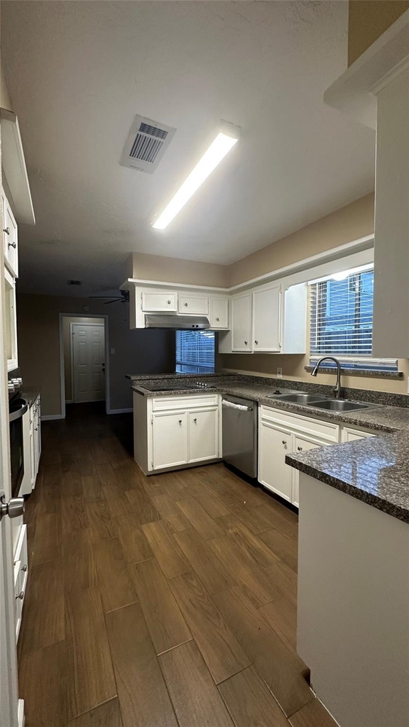 11503 Briar Forest Drive - Photo 8