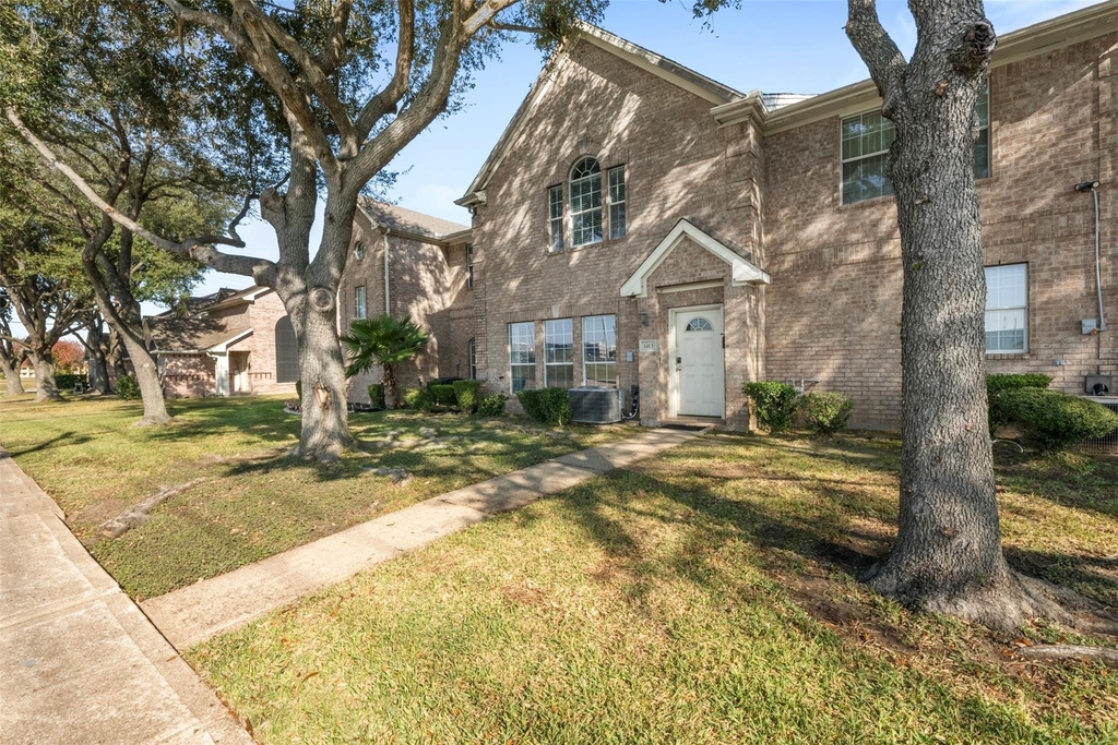 1413 Highway 146 S - Photo 23