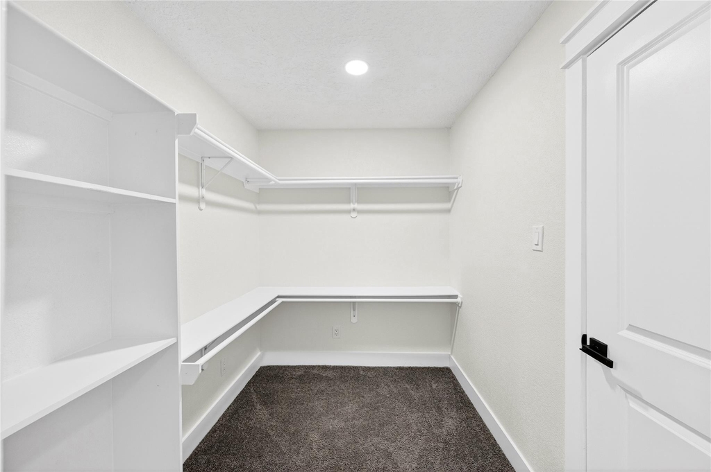 535 Elton Street - Photo 6
