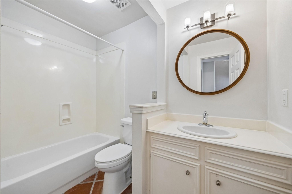 3502 Burlington Street - Photo 18