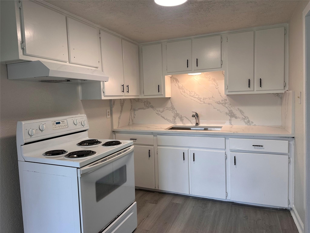 2516 Ivy - Photo 7