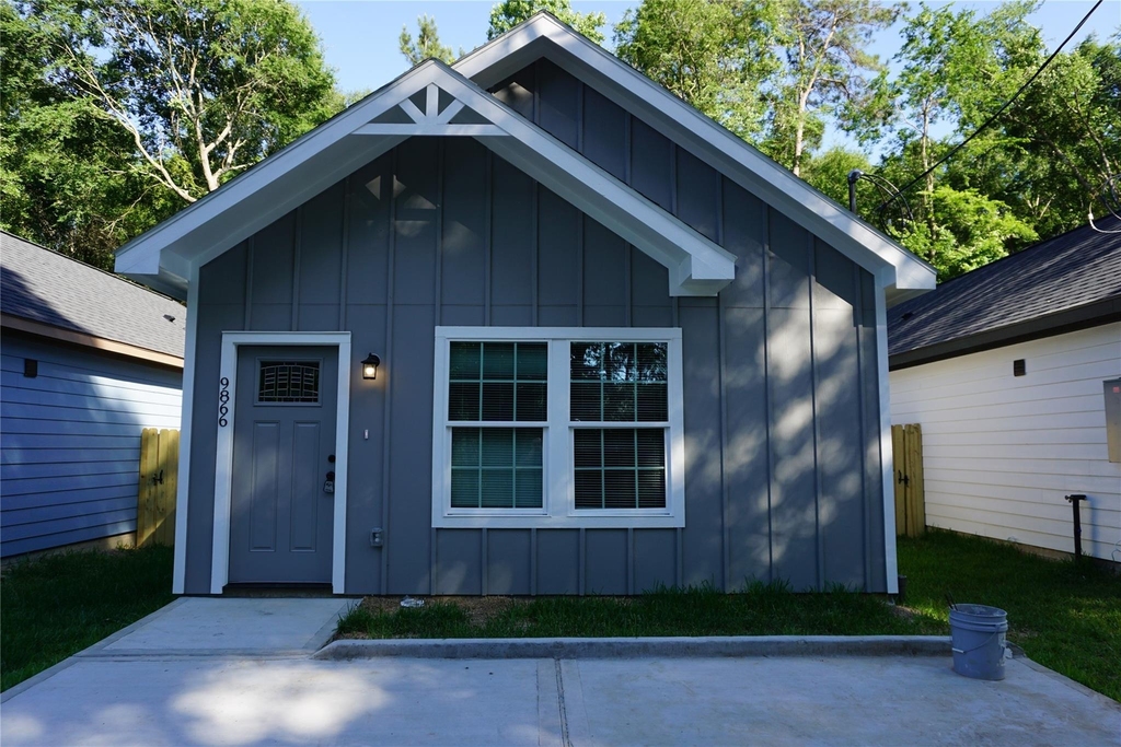 9866 Arbor Oak - Photo 0