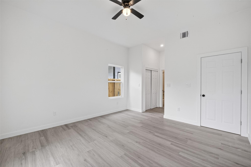 9007 Hilda Street - Photo 11