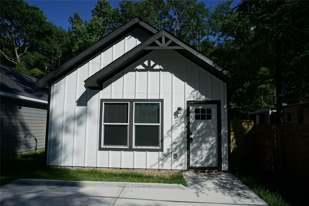 9864 Arbor Oak - Photo 0