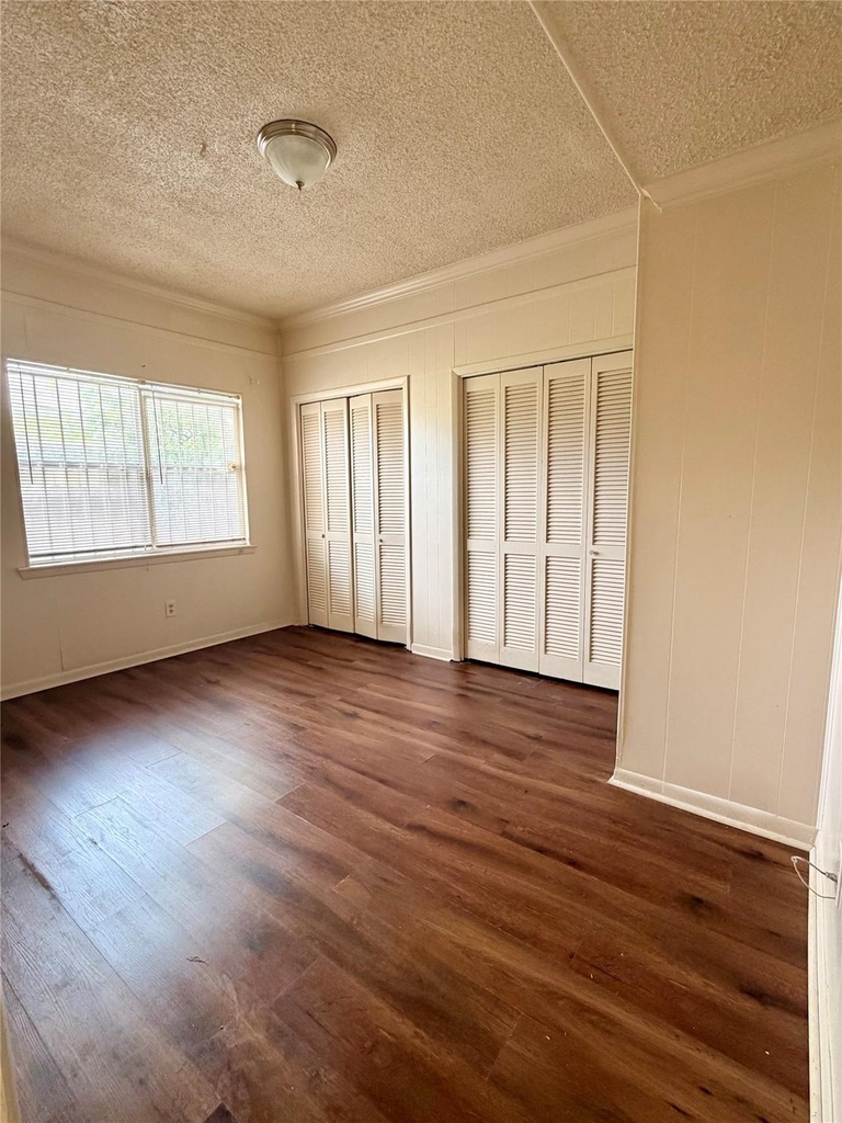 7700 Creekbend Drive - Photo 7