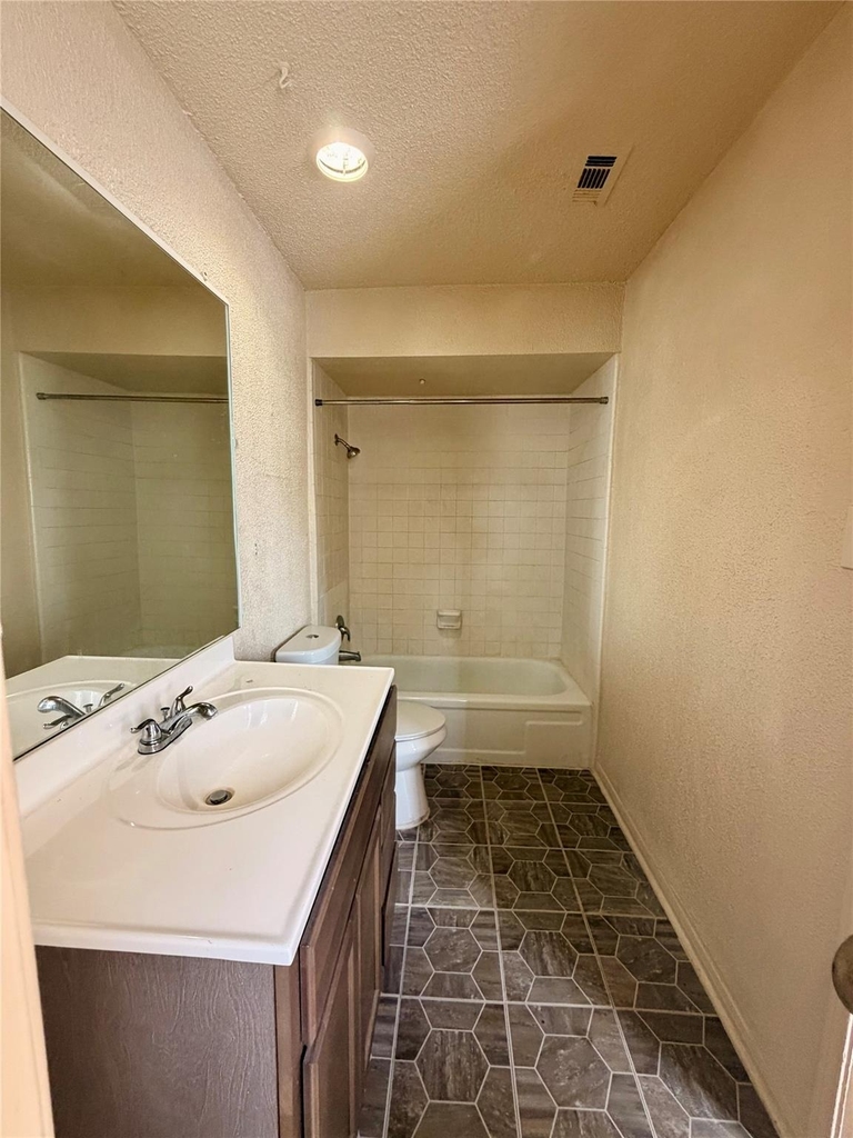 7700 Creekbend Drive - Photo 14
