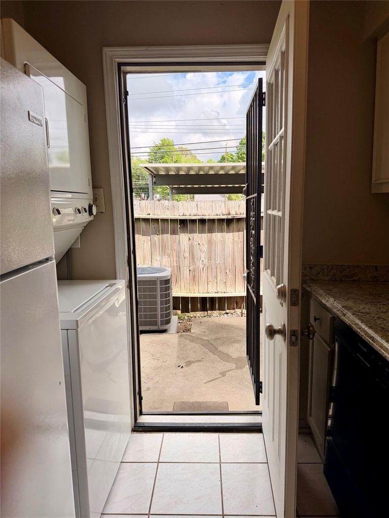 7700 Creekbend Drive - Photo 20