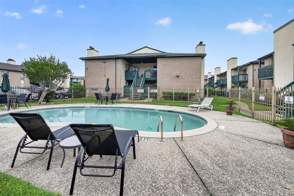 1516 Bay Area Boulevard - Photo 22