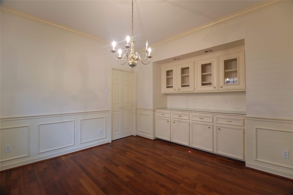 4511 Chestnut Meadow Drive - Photo 7