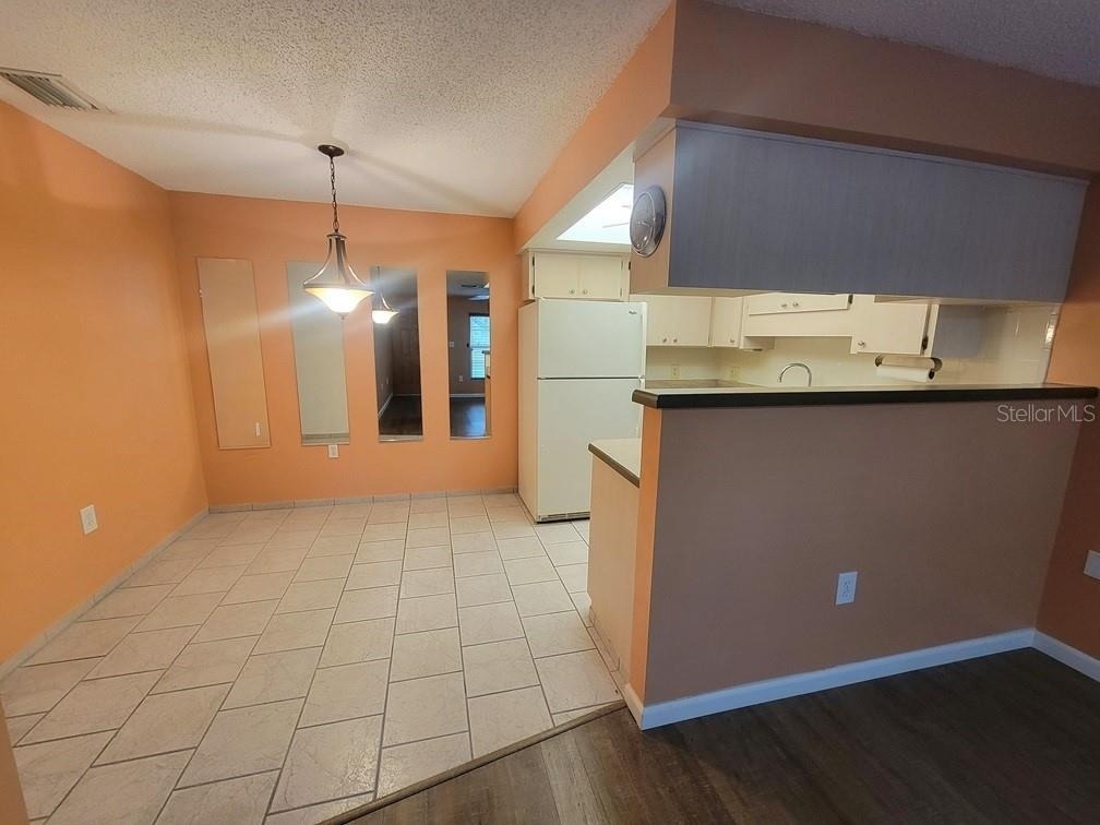 6141 Chesham Drive - Photo 6