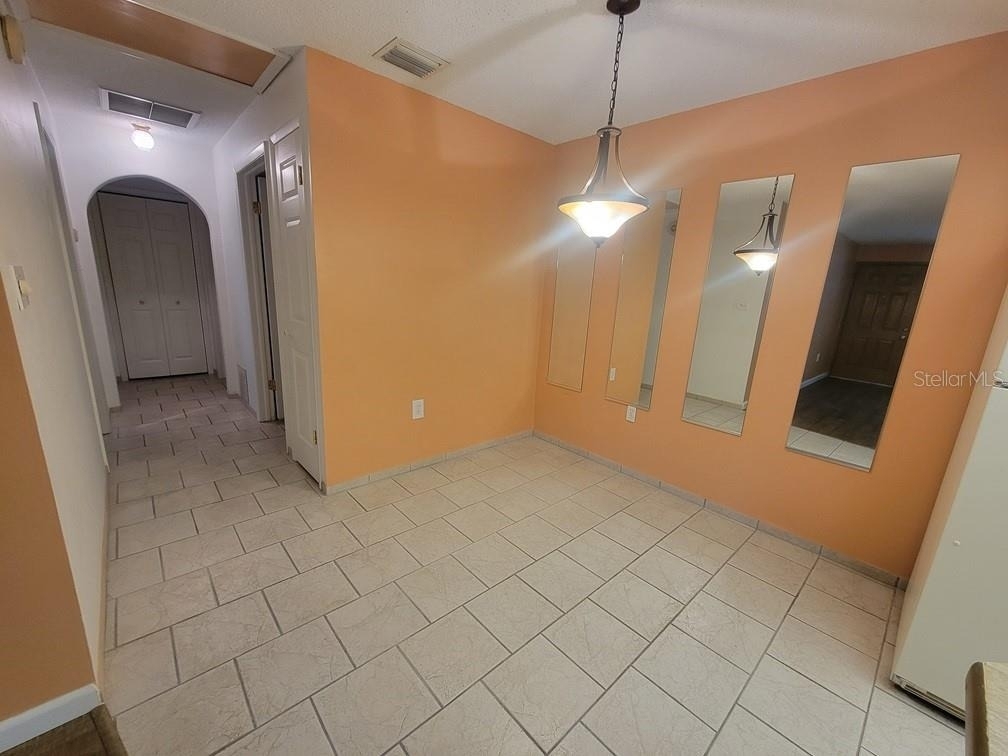 6141 Chesham Drive - Photo 4