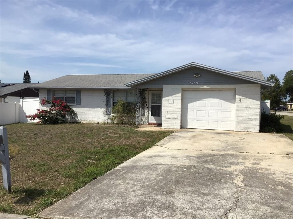 5159 Idlewild Street - Photo 0