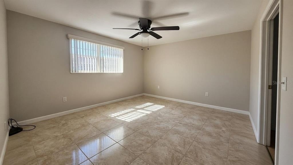 4033 Newcastle Drive - Photo 9