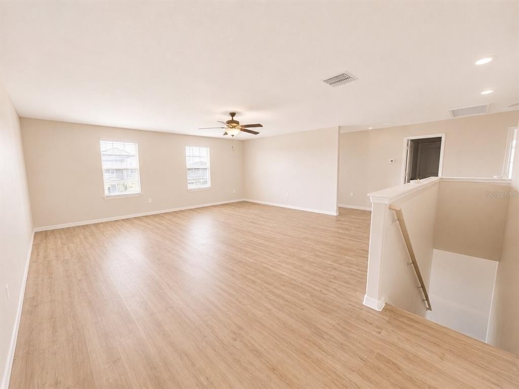 5462 Grays Harbor Court - Photo 11