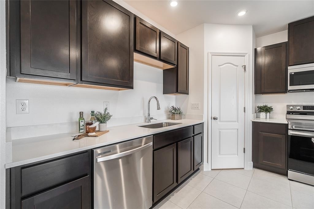 32123 Pond Apple Bend - Photo 8